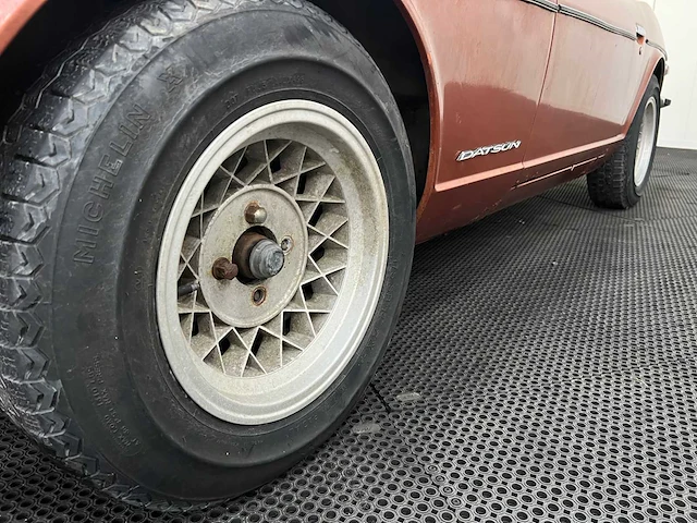 Datsun - 240z - oldtimer - 1970 - afbeelding 8 van  48