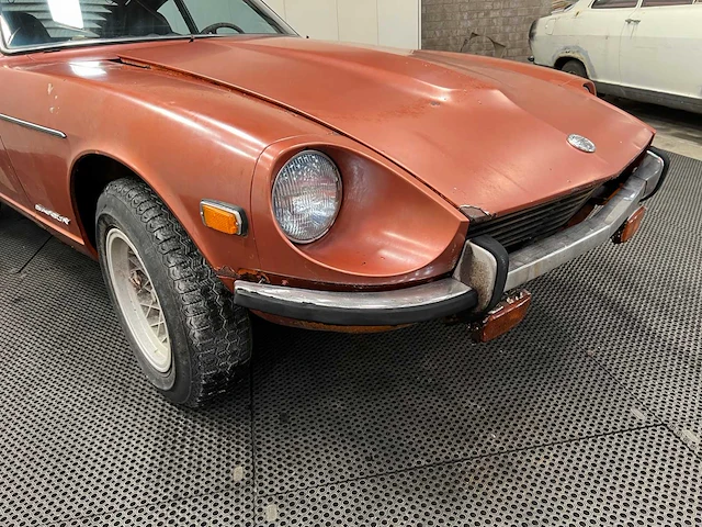Datsun - 240z - oldtimer - 1970 - afbeelding 10 van  48