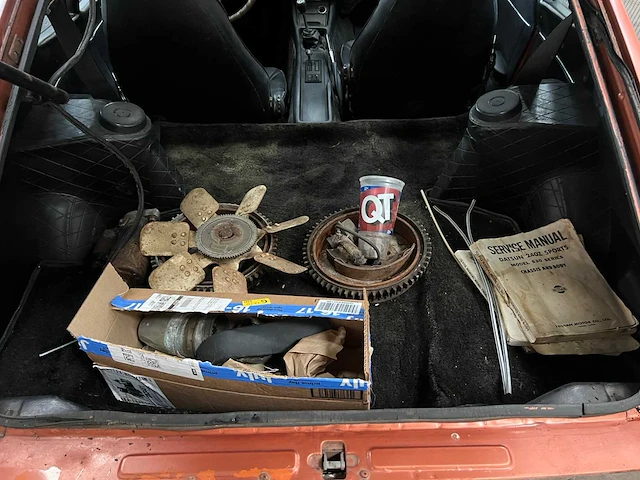 Datsun - 240z - oldtimer - 1970 - afbeelding 32 van  48