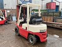 Datsun pf02 vorkheftruck - afbeelding 20 van  23