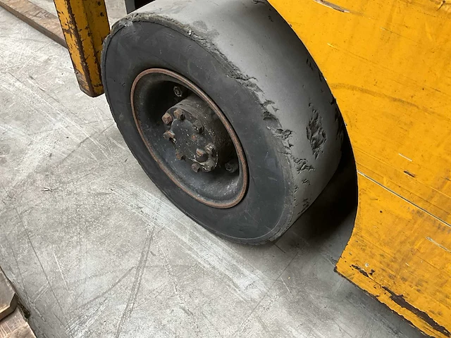 Datsun vorkheftruck - afbeelding 16 van  18