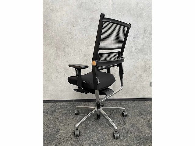 Dauphin - ergonomische bureaustoel - afbeelding 7 van  11