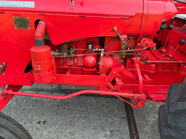 David brown 25 oldtimer tractor - afbeelding 37 van  47