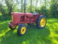 David brown 850 oldtimer tractor - afbeelding 1 van  9