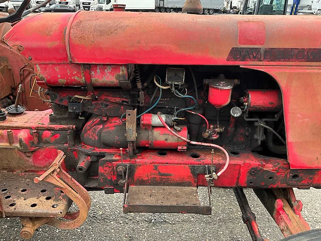 David brown 950 oldtimer tractor - afbeelding 9 van  17