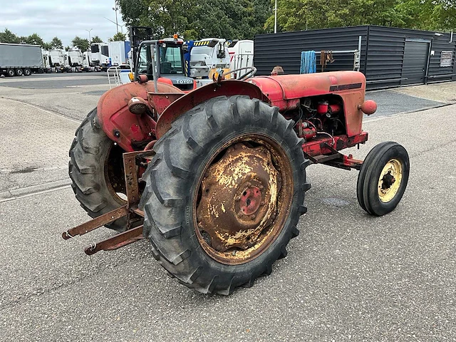 David brown 950 oldtimer tractor - afbeelding 13 van  17
