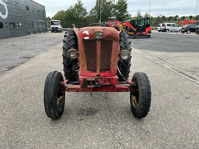 David brown 950 oldtimer tractor - afbeelding 16 van  17