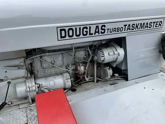 David brown douglas taksmaster turbo oldtimer tractor - 1959 - afbeelding 4 van  22