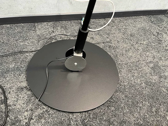 Davide groppi sampei - design vloerlamp zwart h240 - afbeelding 7 van  11