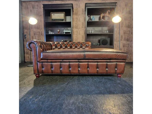 Daybed, chesterfield, brighton, bruin - afbeelding 1 van  5