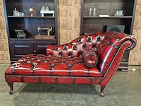 Daybed chesterfield, speciale nagels, rood - afbeelding 7 van  7