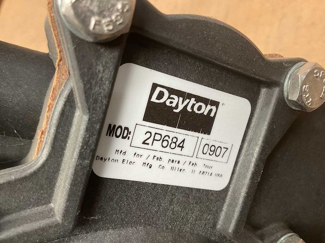 Dayton 2p684 dispensing pump - afbeelding 5 van  6