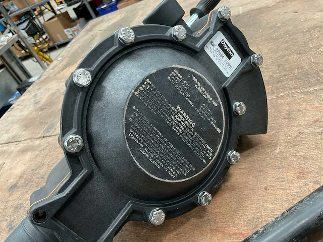Dayton 2p684 teel drum pump - afbeelding 4 van  5