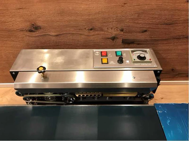 Dbf-900 zakken sluitmachine - afbeelding 5 van  10