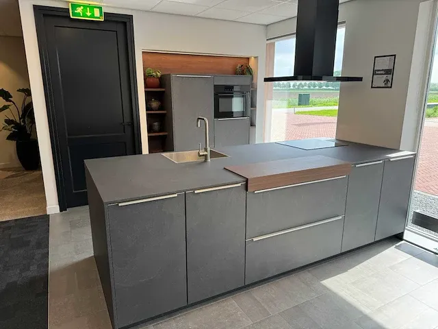 Dbselect - showroomkeuken - afbeelding 1 van  45