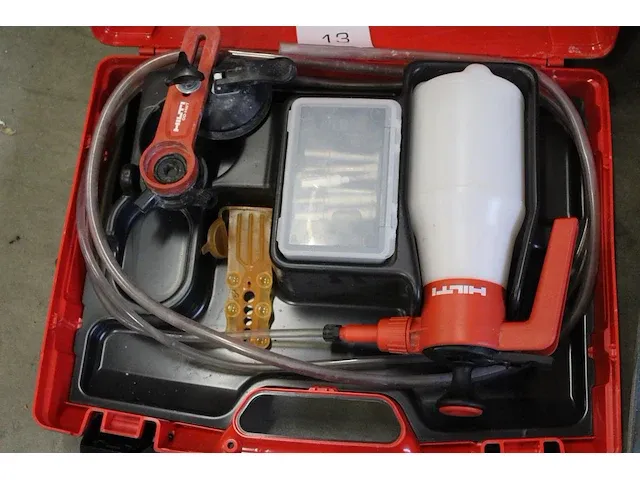 Dd-hwt set hilti / diamanten boorkronen en accessoires voor het boren van tegels - afbeelding 2 van  2