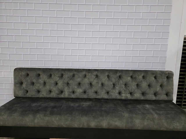 De arend - restaurant bank - afbeelding 1 van  5