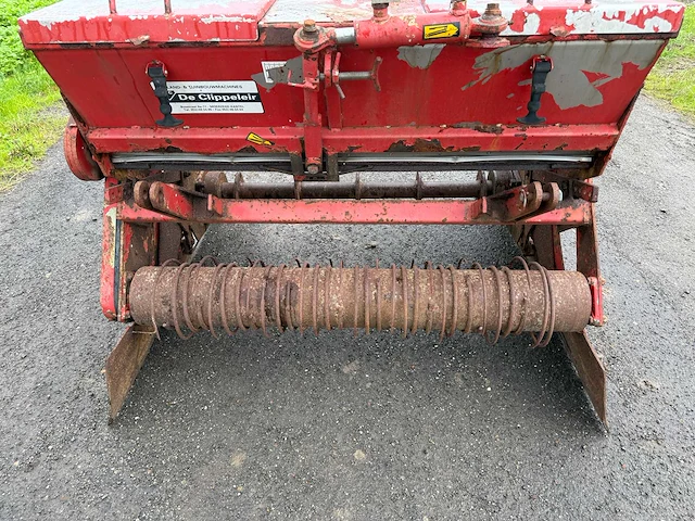 De clippeleir spitmachine - afbeelding 8 van  12