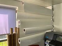 De folierollen door de productie ruimte - afbeelding 9 van  10