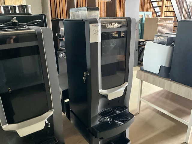 De jong duke zia koffiemachine met onderzetkast - afbeelding 6 van  13