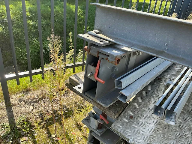 De jong easy load 3000 uitschuif plateau (2x) - afbeelding 7 van  18