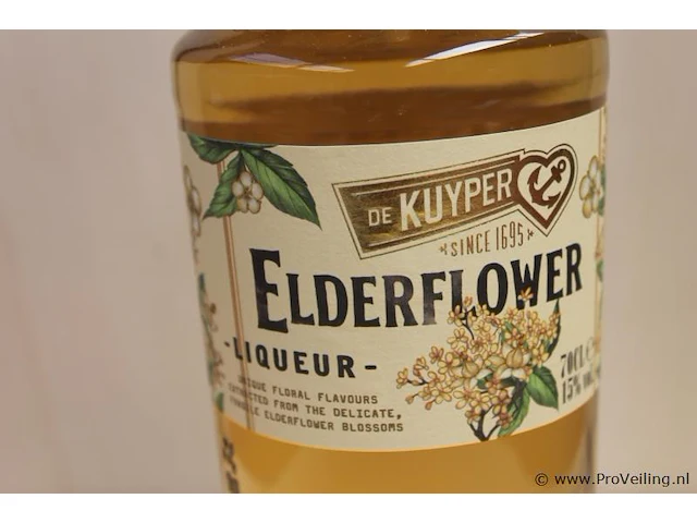 De kuyper elderflower likeur - 70 cl - winkelverkoopprijs € 10.95 - afbeelding 2 van  3