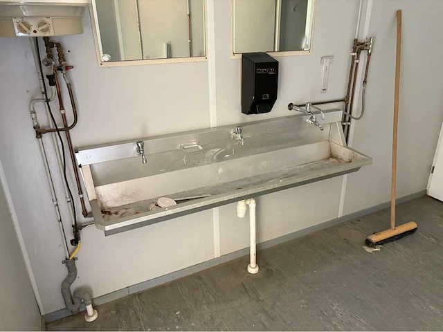 De meeuw k-30 sanitairunit - afbeelding 8 van  18