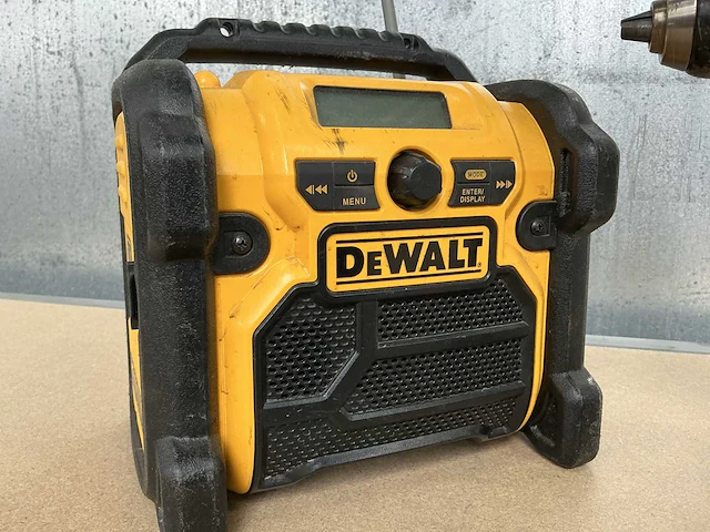 De walt dcd796 de walt accu radio en schroefmachine - afbeelding 2 van  7