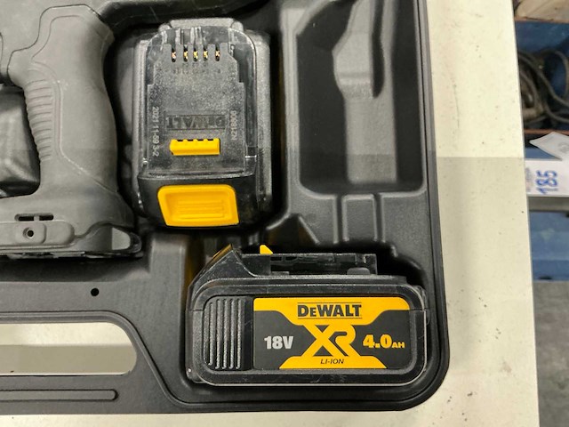 De walt proset pb3400 popnagelpistool - afbeelding 2 van  4