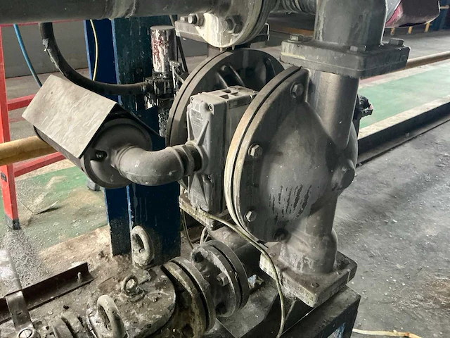 De wilden xps 830 pneumatische membraan pomp - afbeelding 5 van  11
