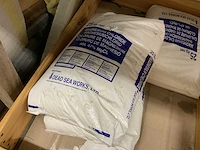 Dead sea works magnesium chloride 25kg (3x) - afbeelding 1 van  3
