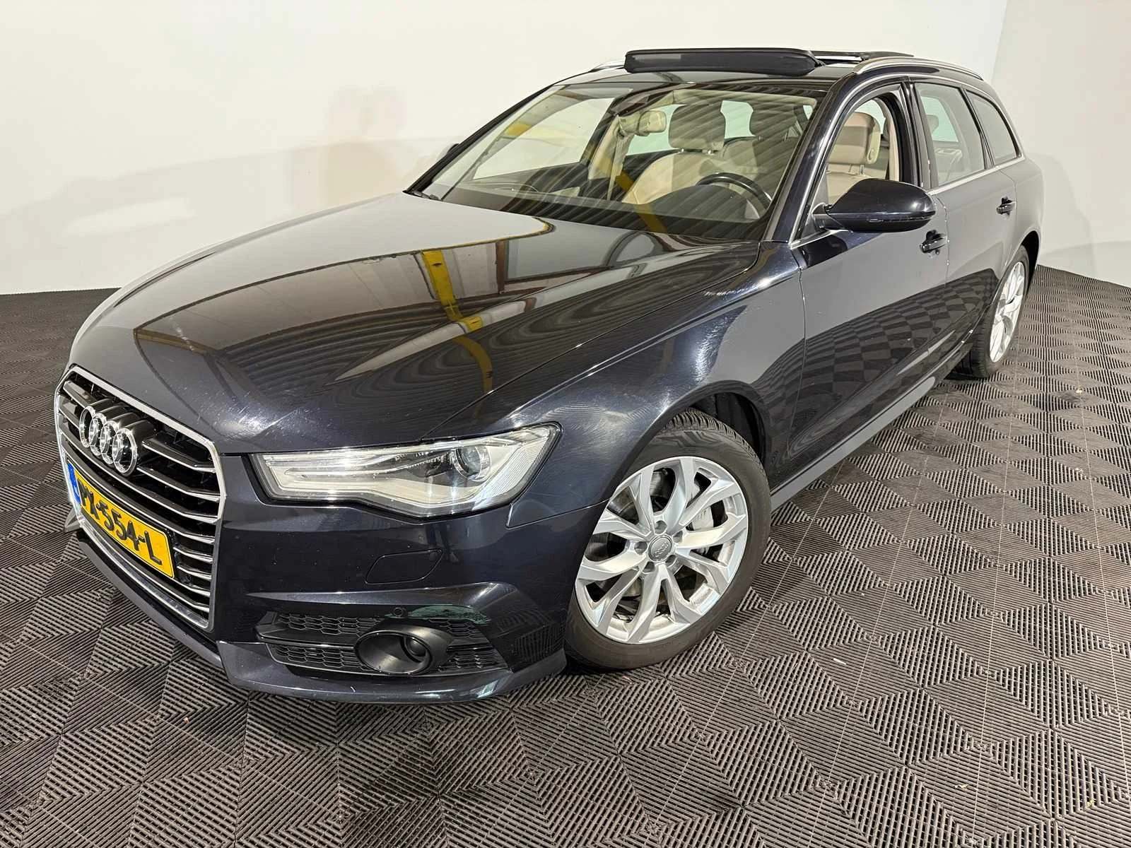Dealeroccasions - personen- en bedrijfswagens te wekerom