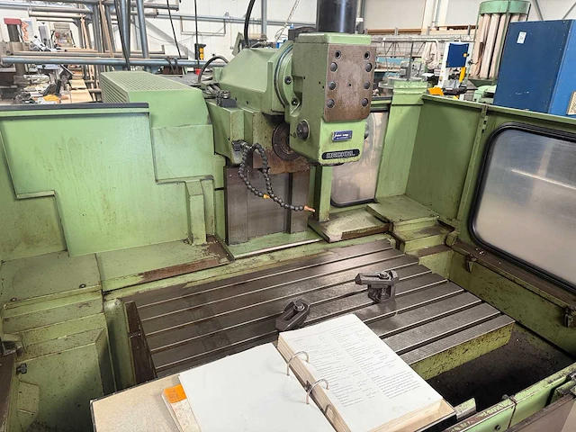 Deckel - 1988 - fp4a - cnc freesmachine - afbeelding 2 van  9