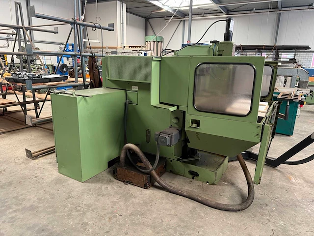 Deckel - 1988 - fp4a - cnc freesmachine - afbeelding 6 van  9