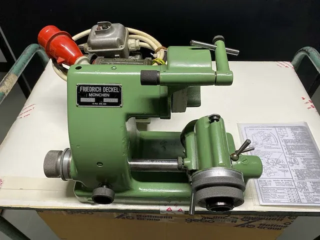 Deckel -so 8192 - slijpmachine - afbeelding 1 van  7