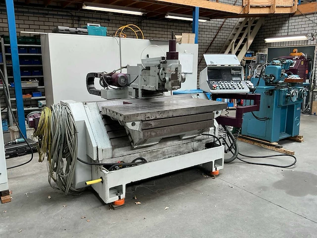 Deckel fp42nc portaalfreesmachine - afbeelding 1 van  13