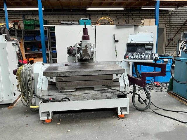 Deckel fp42nc portaalfreesmachine - afbeelding 6 van  13