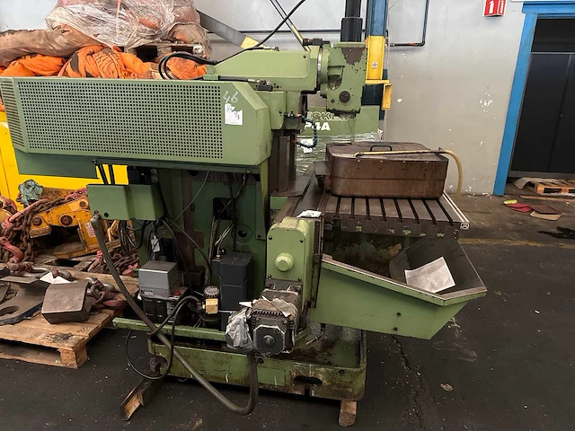 Deckel fp4a cnc bewerkingscentrum - afbeelding 3 van  11