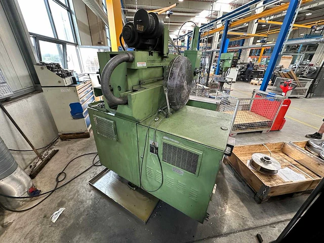 Deckel maho - mh 600 c - cnc-freesmachine - afbeelding 4 van  8