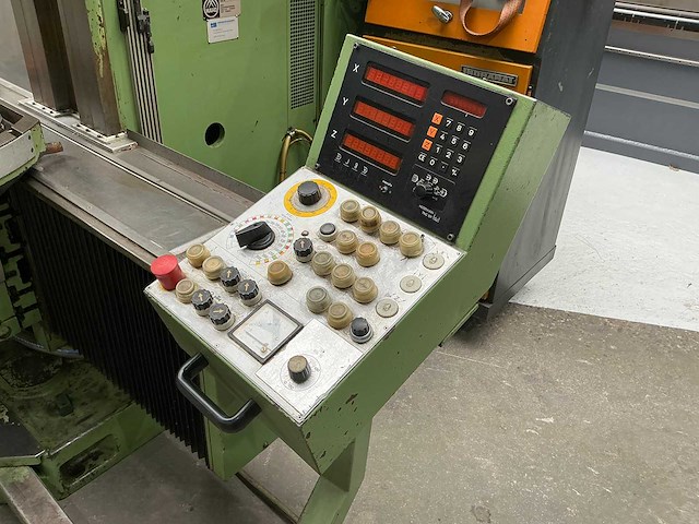 Deckel maho - mh 800 c - universal milling machine - afbeelding 11 van  12