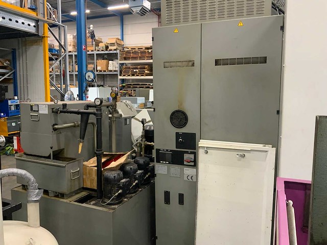 Deckel maho dmc 100v hi-dyn cnc verticale bewerkingscentrum - afbeelding 19 van  19