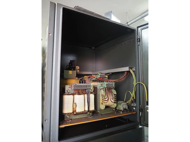 Deckel maho gmbh - afbeelding 13 van  23