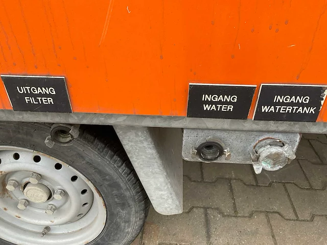 Decontaminatie aanhangwagen / unit - afbeelding 48 van  52