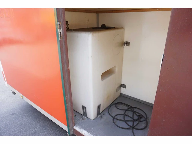Decontaminatie-unit - afbeelding 17 van  18
