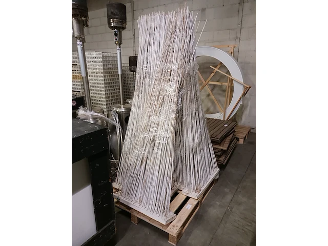 Decoratie bamboe stokken, wit - afbeelding 2 van  3
