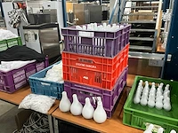 Decoratie bloemvaasjes (65x) - afbeelding 1 van  5