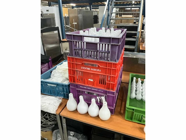 Decoratie bloemvaasjes (65x) - afbeelding 2 van  5