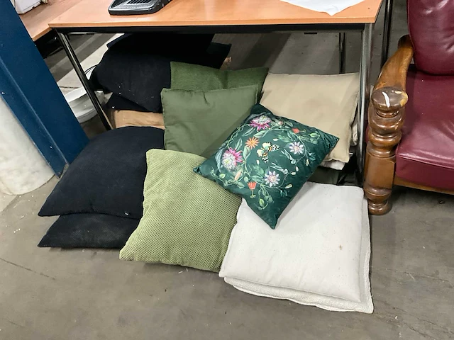 Decoratie kussens (16x) - afbeelding 2 van  7