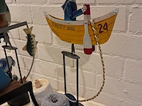 Decoratie op/inclusief mobiele magazijntafel authentic models - afbeelding 8 van  14