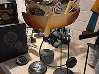 Decoratie op/inclusief mobiele magazijntafel authentic models - afbeelding 11 van  14
